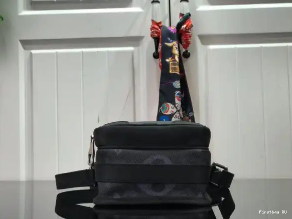 First bags ru LOUIS AMAZON MESSENGER NANO VUITTON 0629